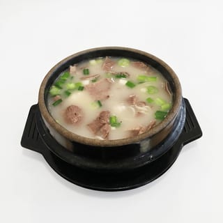 혀밑 곰탕 / Beef Tongue Soup